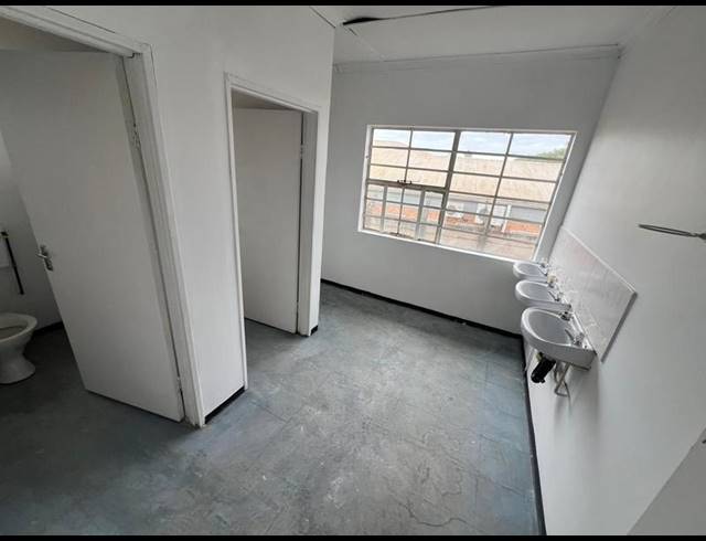 INDUSTRIAL PROPERTY TO RENT IN MKONDENI